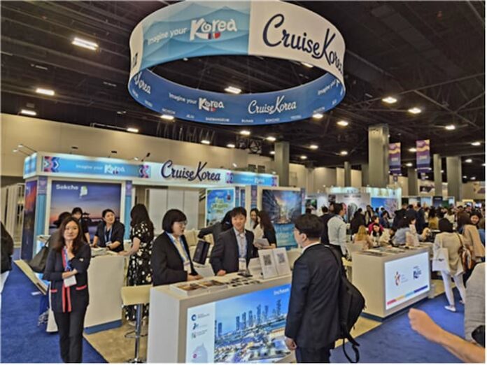 시트레이드 크루즈 글로벌 2026 행사장에서 속초항 크루즈 기항 유치를 홍보하는 한국관 부스 전경