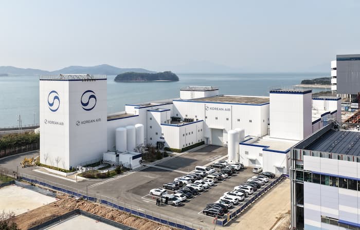 Exterior view of Korean Air engine maintenance and test facility near the coast