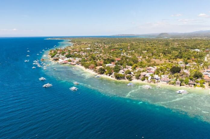 cheap-flight-destinations-vietnam-beach-resort 비행기 값 싼 여행지 추천으로 주목받는 베트남 해변 리조트와 가성비 해외여행지 풍경