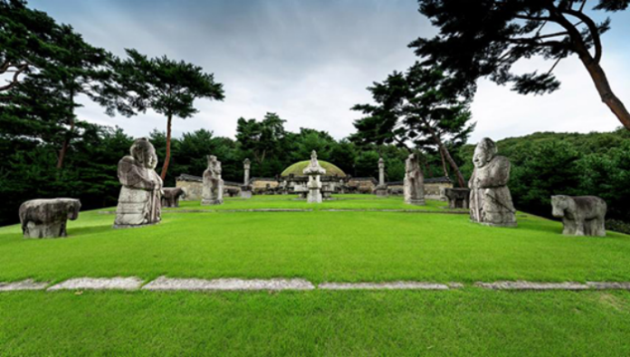 joseon-royal-tombs-free-wednesday 조선왕릉 태릉과 강릉 능침 전경
