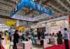 서울 MICE 해외마케팅, 388건의 상담보다 실질적 유치 성과가 중요하다 IMEX Frankfurt 2026 서울 MICE 홍보관 앞에서 TEAM SEOUL 참가자들이 기념 촬영을 하고 있다