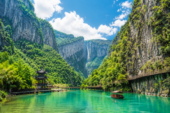 china-summer-travel-yantai-enshi-korean-visitors 여름 해외여행지로 다시 주목받는 중국 옌타이와 은시 여행