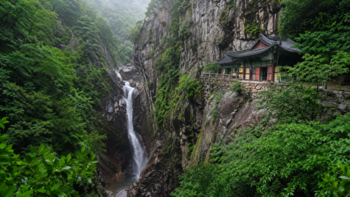 goseong-gujeolsan-pokpoam-waterfall-main 경남 고성 구절산 폭포암과 비 온 뒤 수량이 늘어난 구절폭포 풍경