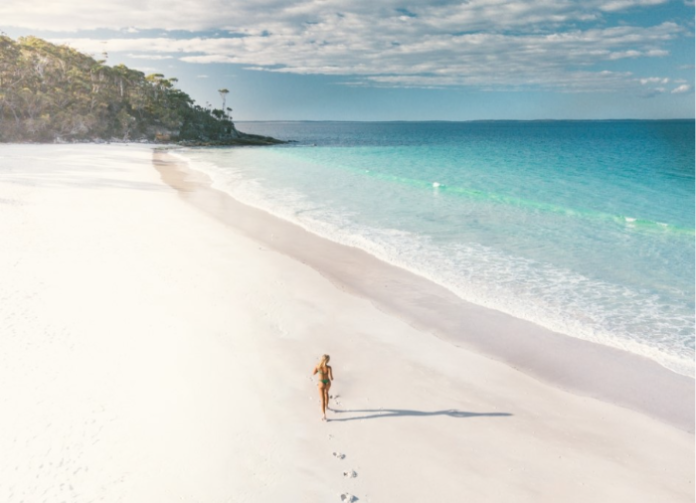 jervis-bay-white-sand-main 저비스 베이 하얀 모래 해변과 청록빛 바다 풍경