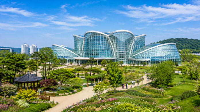 national_sejong_arboretum_conservatory 국립세종수목원 사계절전시온실과 초여름 정원 풍경