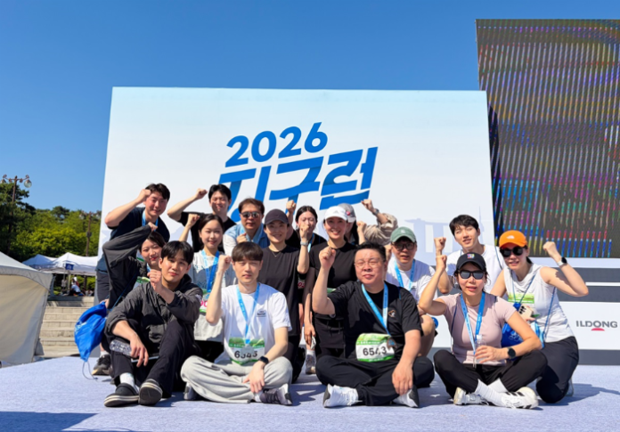 yeouido-marriott-earthrun-2026-main 여의도 메리어트 호텔 임직원이 2026 지구런에 참가한 모습