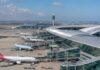 인천국제공항 제2여객터미널과 항공기 전경