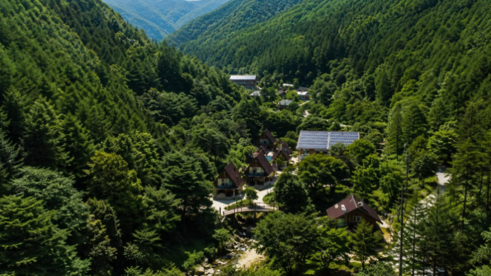 yanggu-gwangchi-natural-recreation-forest-aerial 양구 광치자연휴양림 원시림 계곡과 숲속의 집 항공 전경