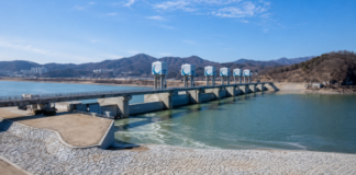 칠곡 관호산성 둘레길 3.8km, 낙동강 따라 신라 토성과 호국의 다리까지 걷는다 칠곡 관호산성 둘레길과 낙동강 수변 풍경