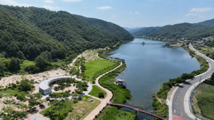 goryeong-junghwa-reservoir-summer-panorama 고령 중화저수지 우륵공원과 수변 둘레길 여름 전경