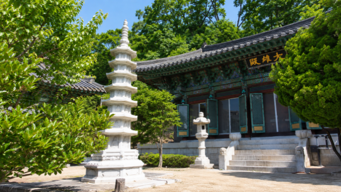 seoul-solimsa-daewoongjeon-pagoda 서울 종로 소림사 대웅전과 팔각 7층석탑