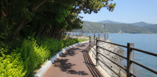 통영 광바위 수변산책길 바다와 해안 산책로