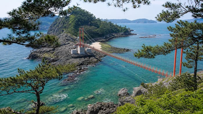만지봉에서 바라본 통영 한려해상 섬과 바다