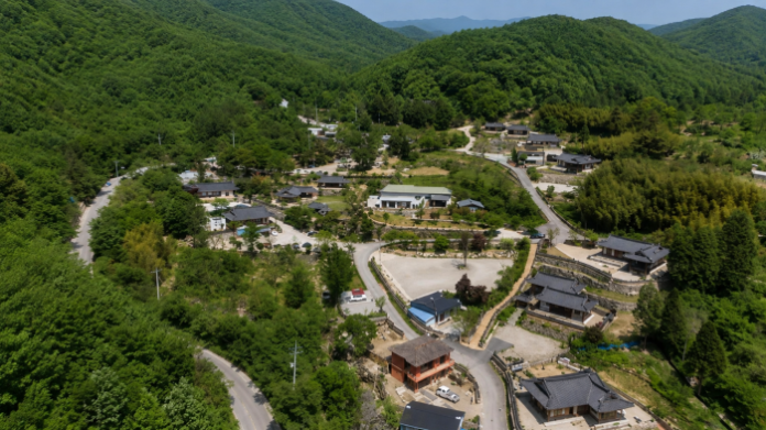 wanju-oseong-hanok-village-aerial-view 완주 오성한옥마을 종남산 자락 한옥마을 전경
