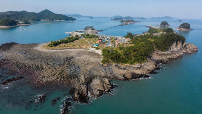 yeosu-sado-island-aerial-main 다도해 섬과 사도마을 해안이 한눈에 보이는 여수 사도 항공 전경