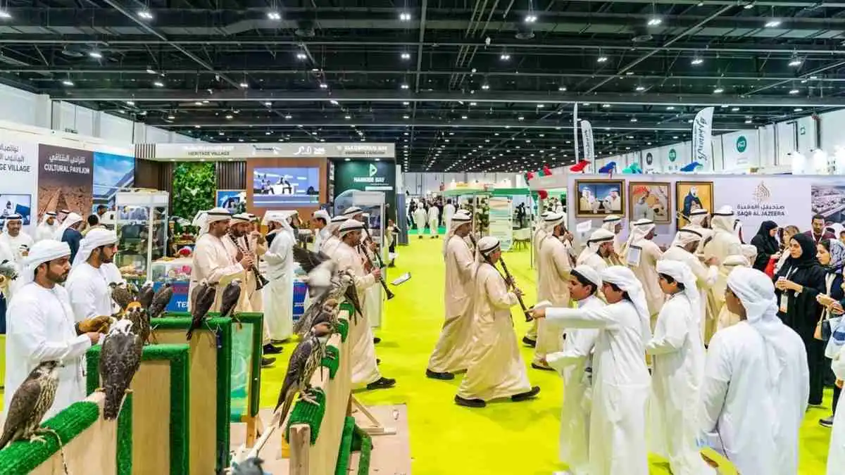아부다비 ADIHEX 박람회 전시장 전경