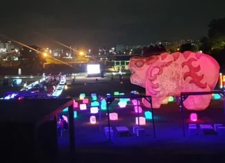 공주 국가유산야행 6일까지…1926년 지도 따라 100년 전 왕도심 걷는다 공주 왕도심에서 열린 공주 국가유산야행 야간 현장
