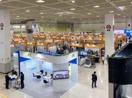 INTRA 2026 국제첨단소재기술대전, 반도체·배터리 소재 150개사 코엑스 집결 INTRA 2026 국제첨단소재기술대전을 상징하는 대형 첨단소재 산업 전시장 전경