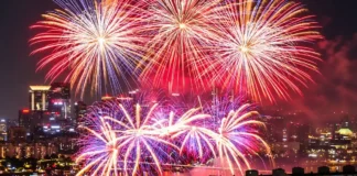 서울세계불꽃축제 오늘 밤 8시 시작…70분 불꽃쇼, 명당·교통통제·귀가 총정리 서울 여의도 한강 일대에서 대형 불꽃이 밤하늘을 채우는 서울세계불꽃축제