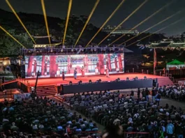 Eight Nights With a King: Suwon Brings Jeongjo’s Royal Journey Back to Life King Jeongjo Royal Procession fills a major street during the Suwon Hwaseong Cultural Festival